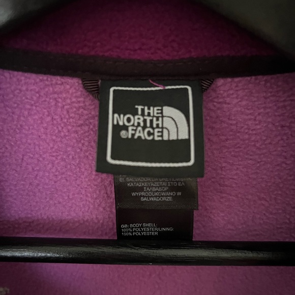 The North Face Fleece Jacket - Picture 5 of 5